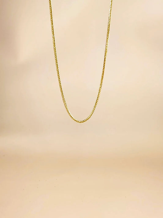 Holly Necklace