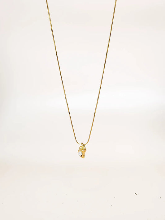Nerina Shell Chain