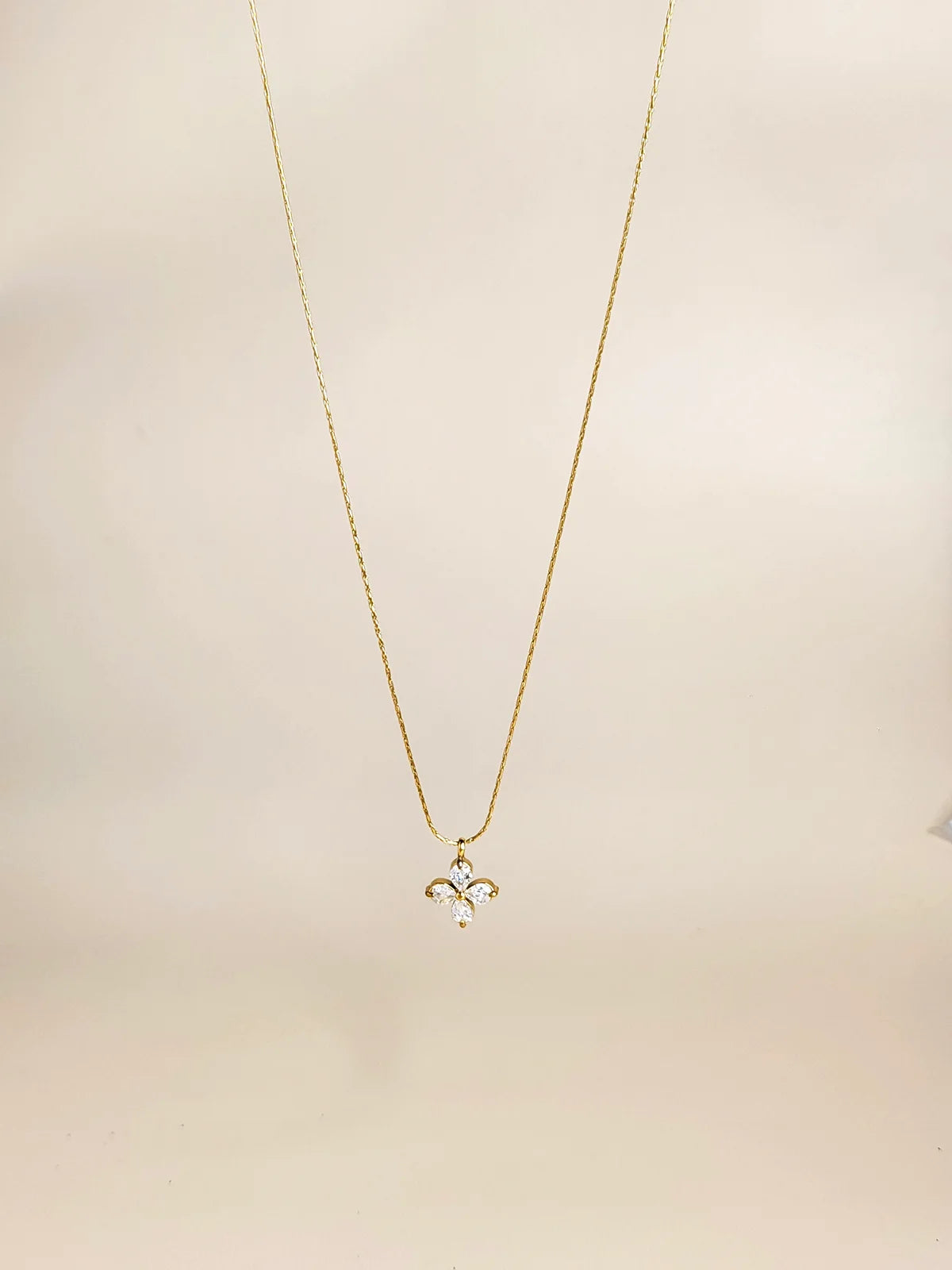 Flora Necklace