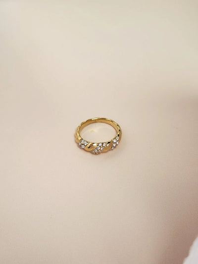 Cecilia Ring