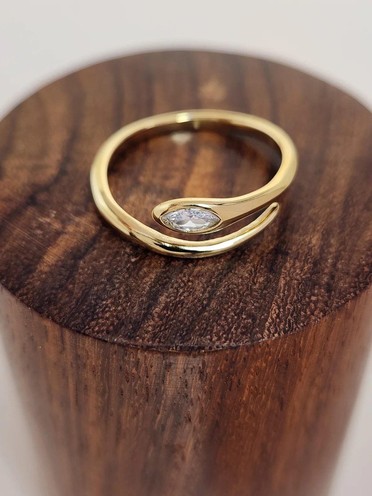 Lucia Ring